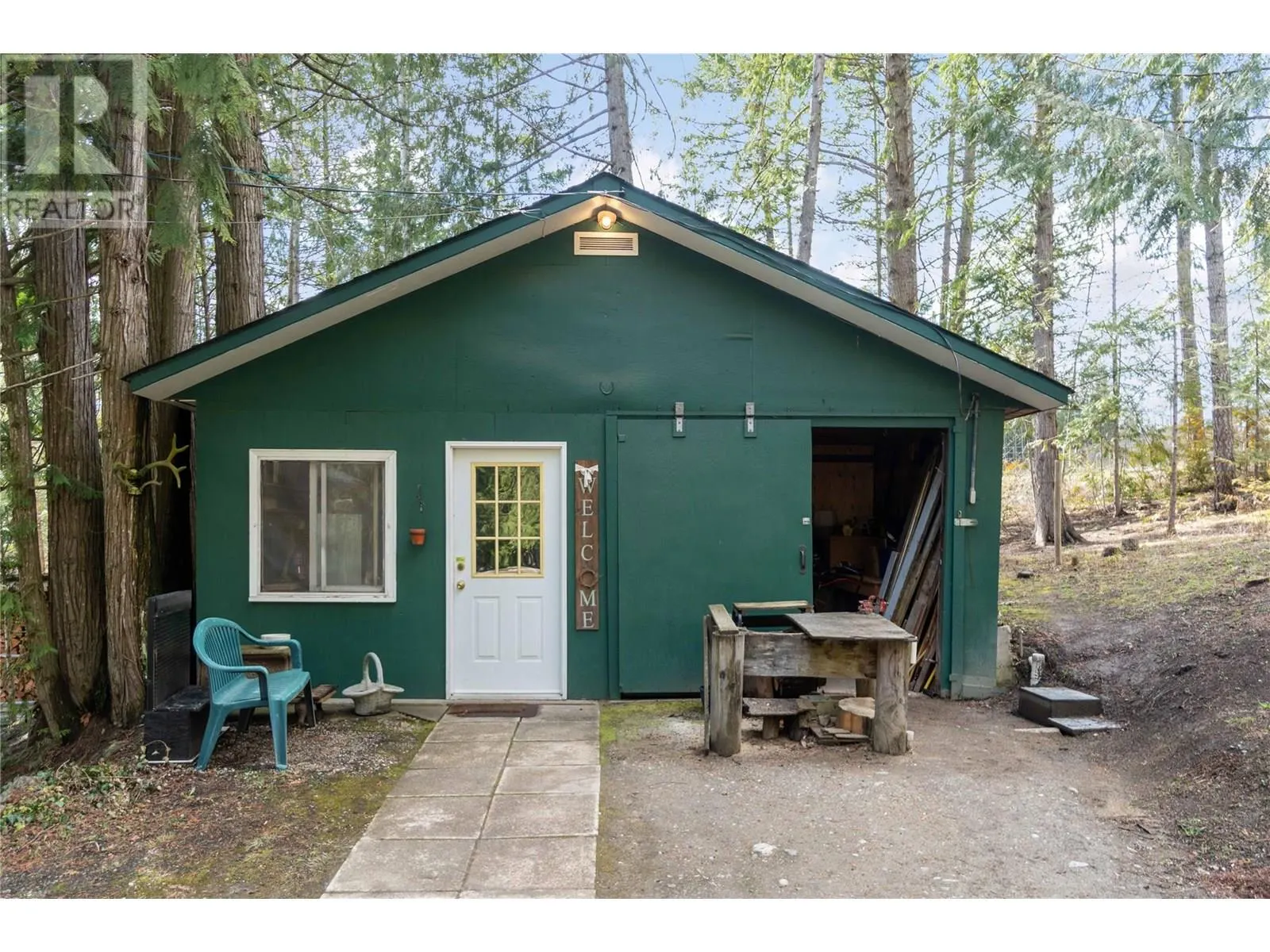 701 Christison Road SW