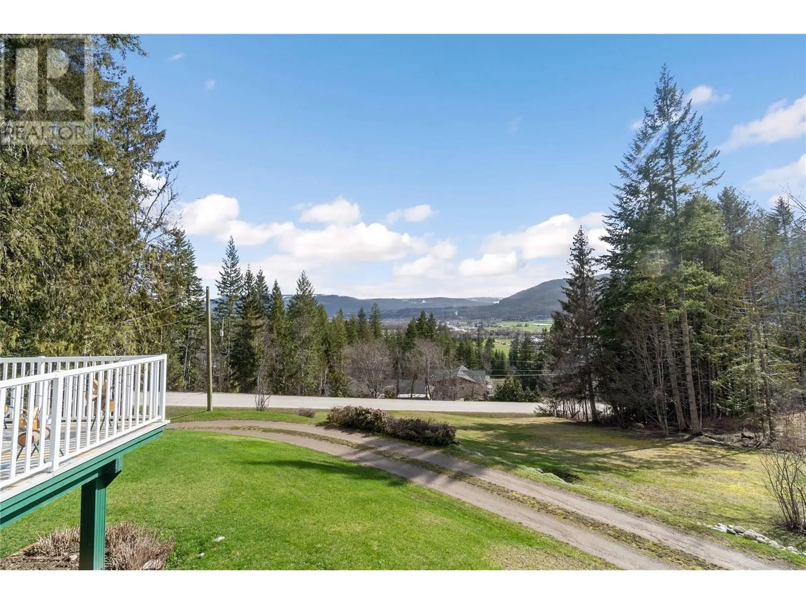 701 Christison Road SW