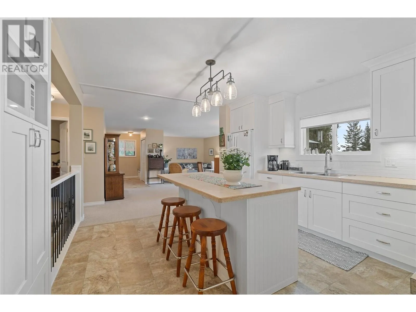 701 Christison Road SW