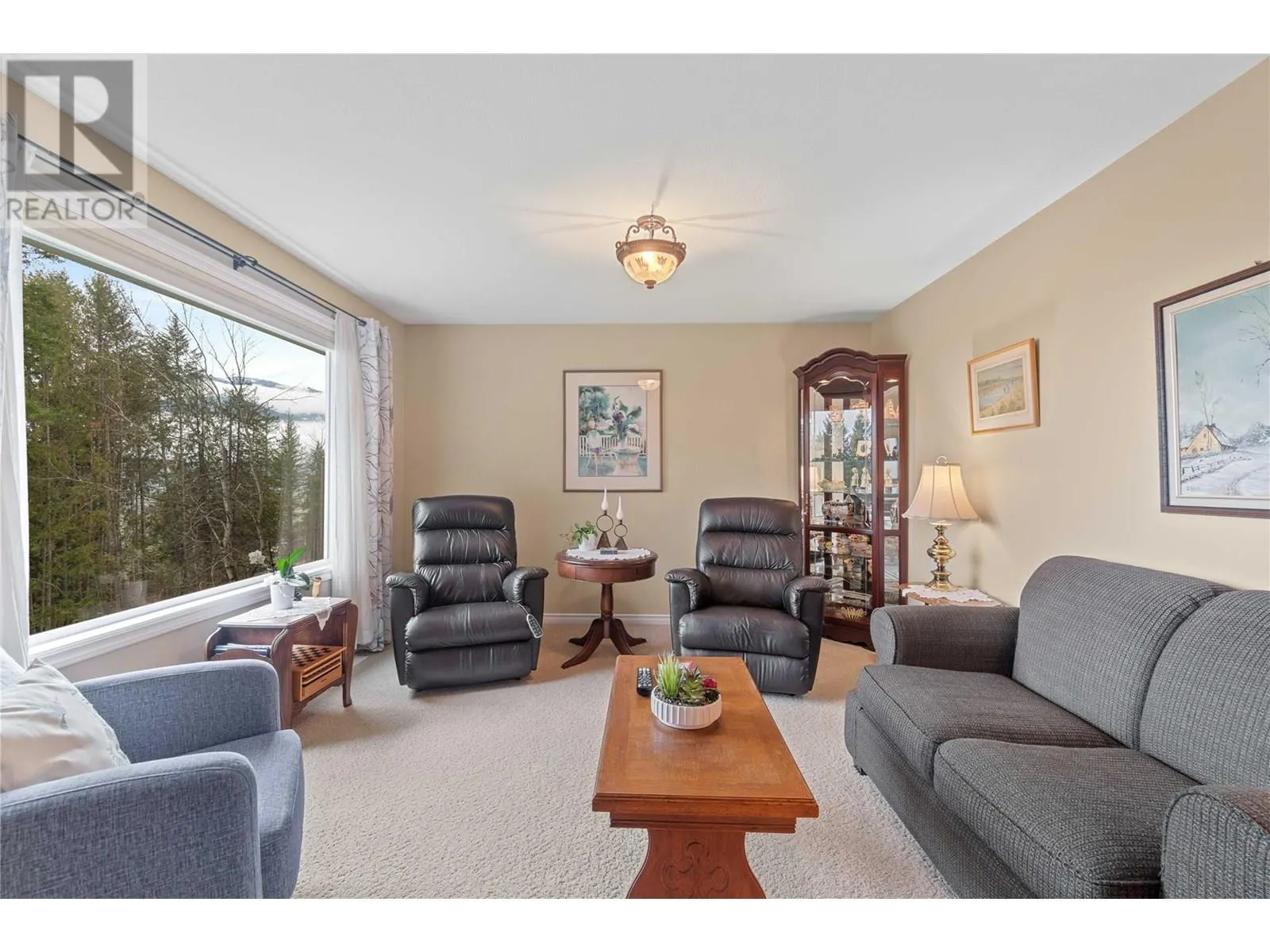 701 Christison Road SW