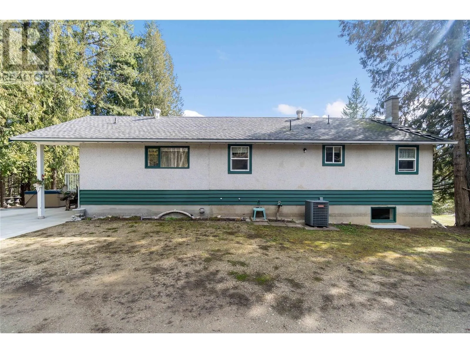 701 Christison Road SW