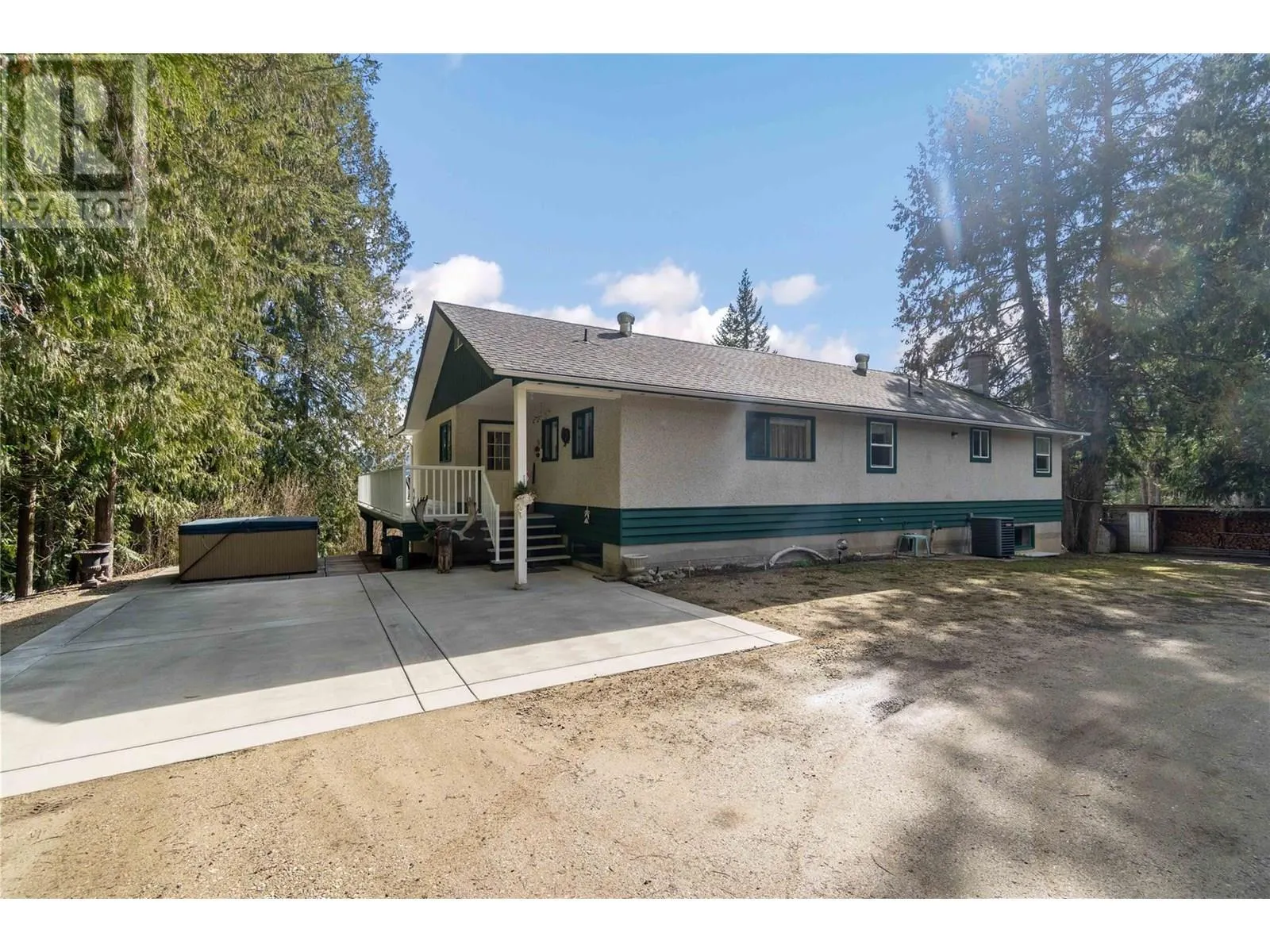 701 Christison Road SW