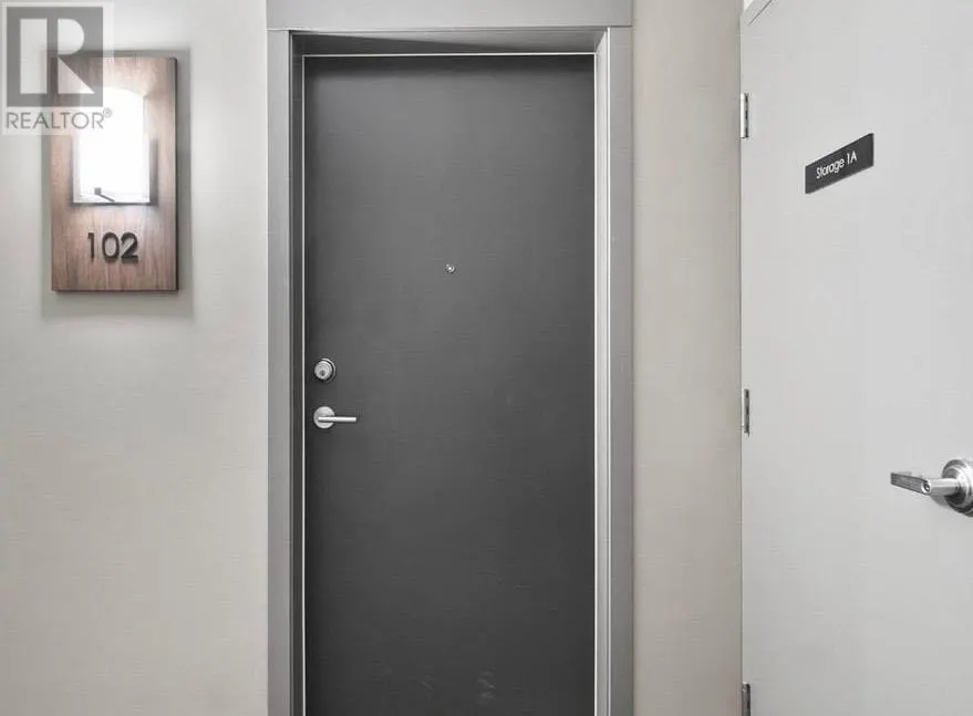1800 Richter Street Unit# 102