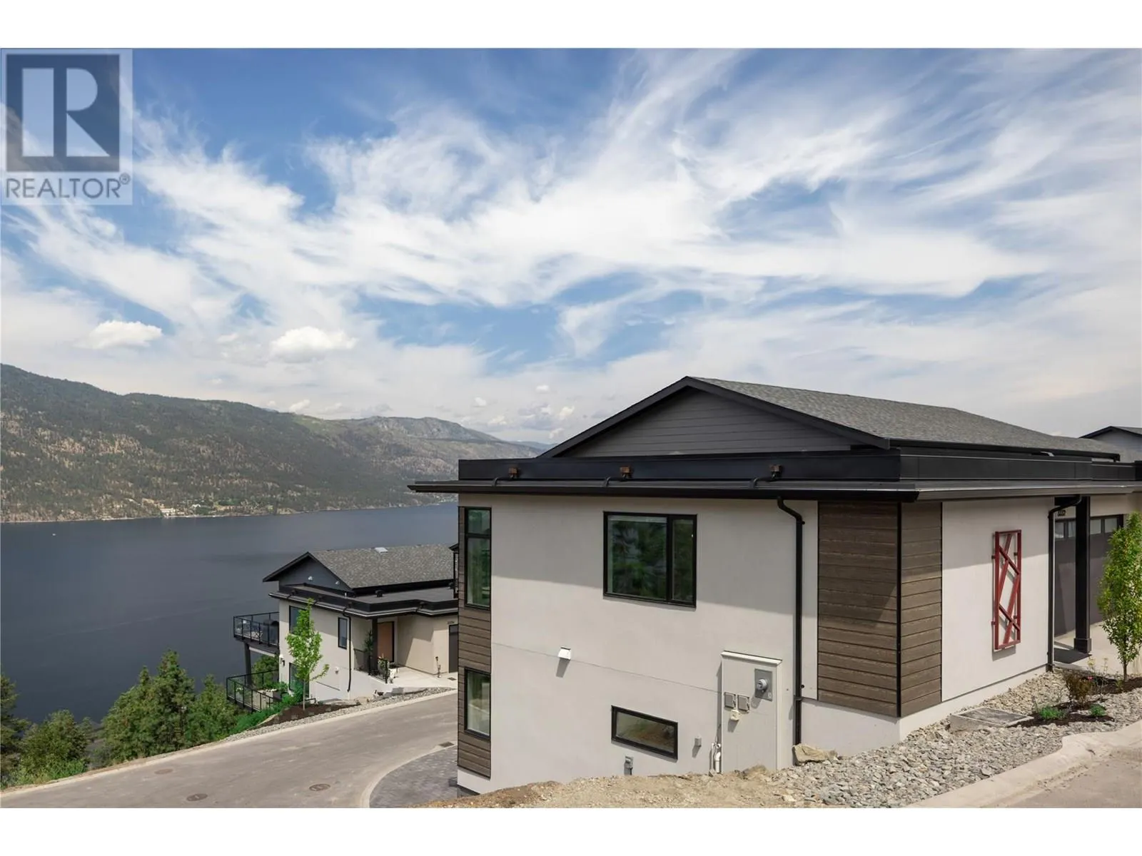 3332 Aspen Lane