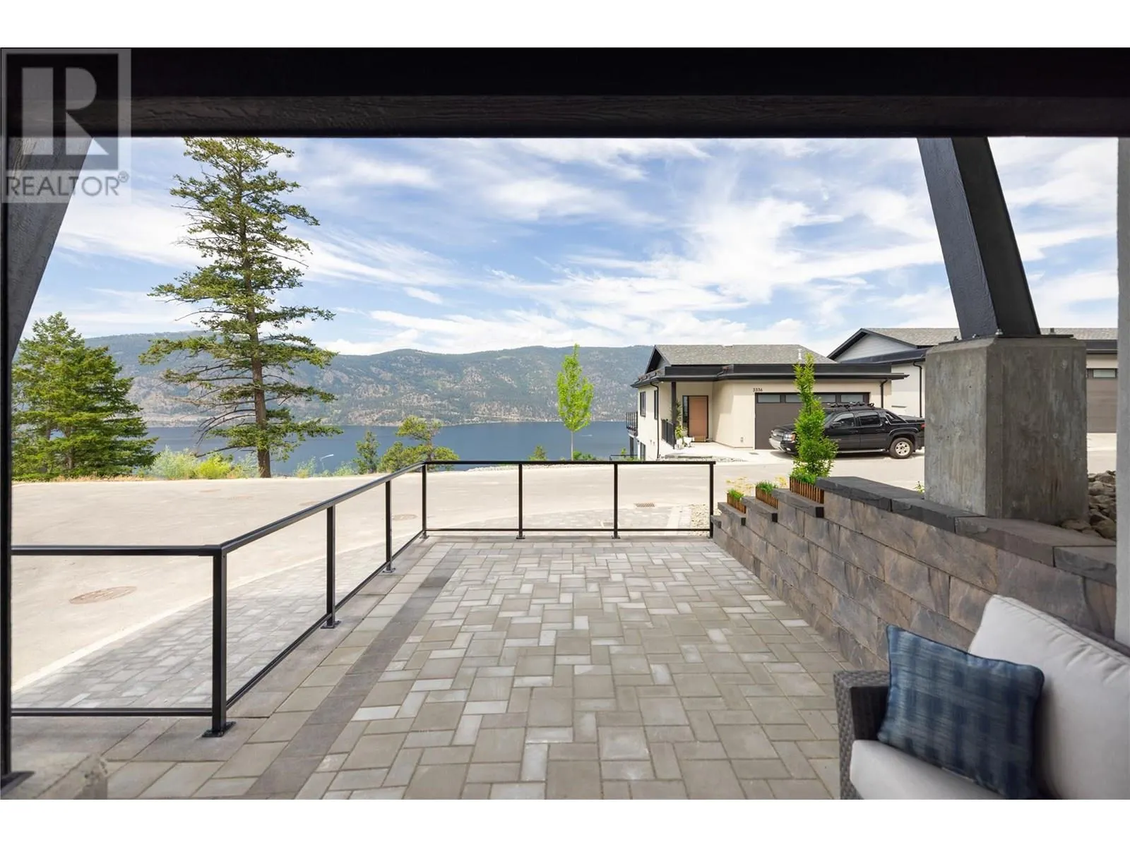 3332 Aspen Lane