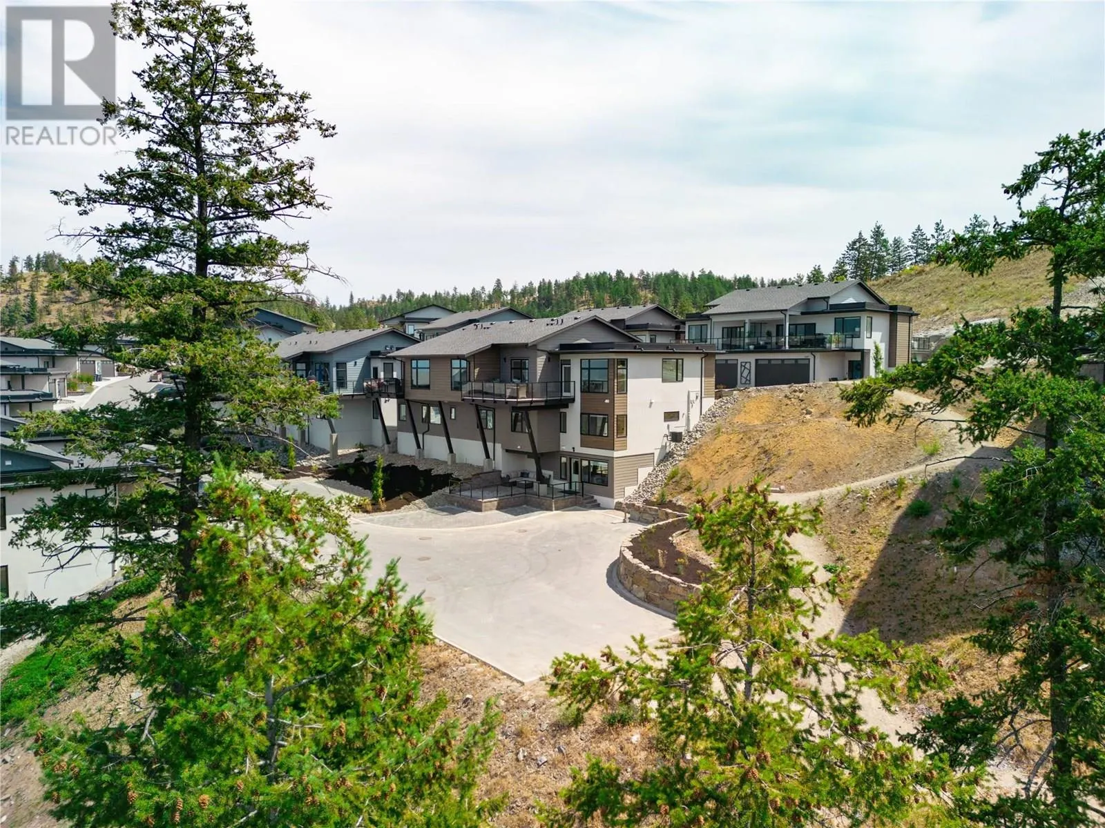 3332 Aspen Lane