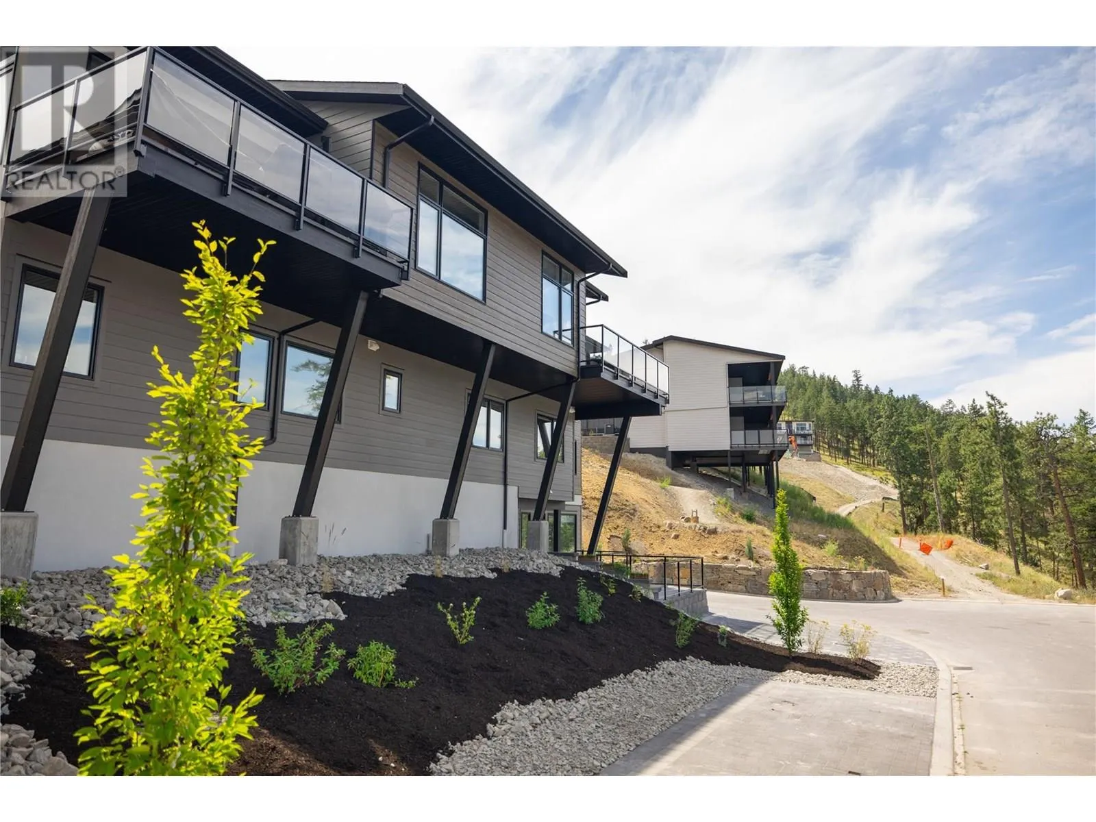 3332 Aspen Lane