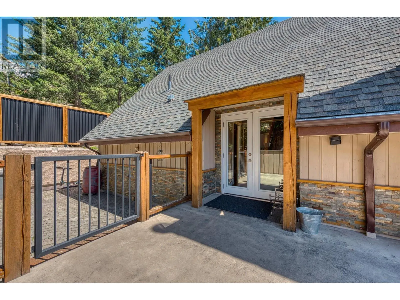 10775 Pinecrest Road
