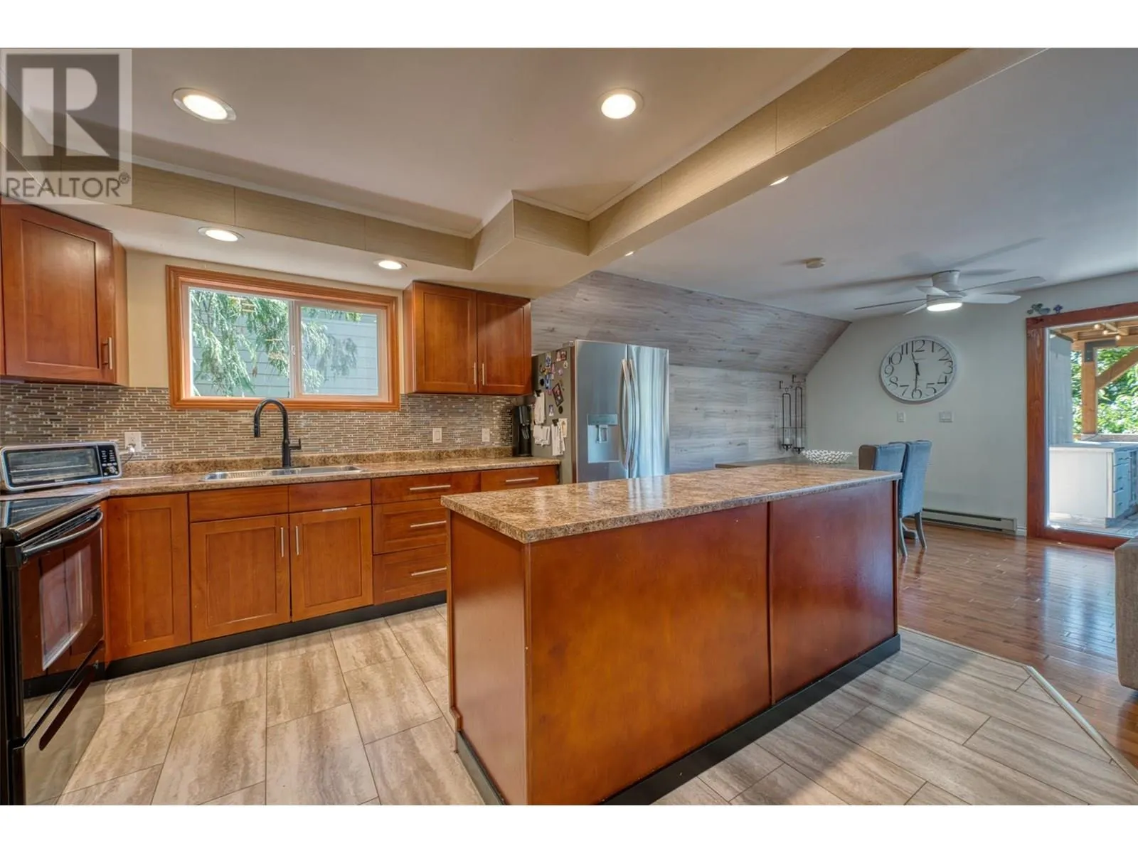 10775 Pinecrest Road