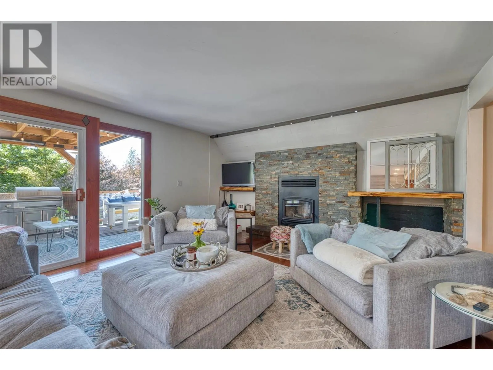 10775 Pinecrest Road