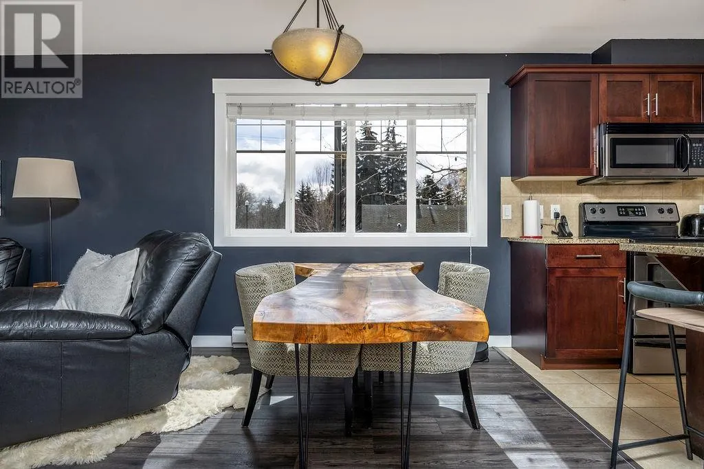 10529 Powley Court Unit# 101