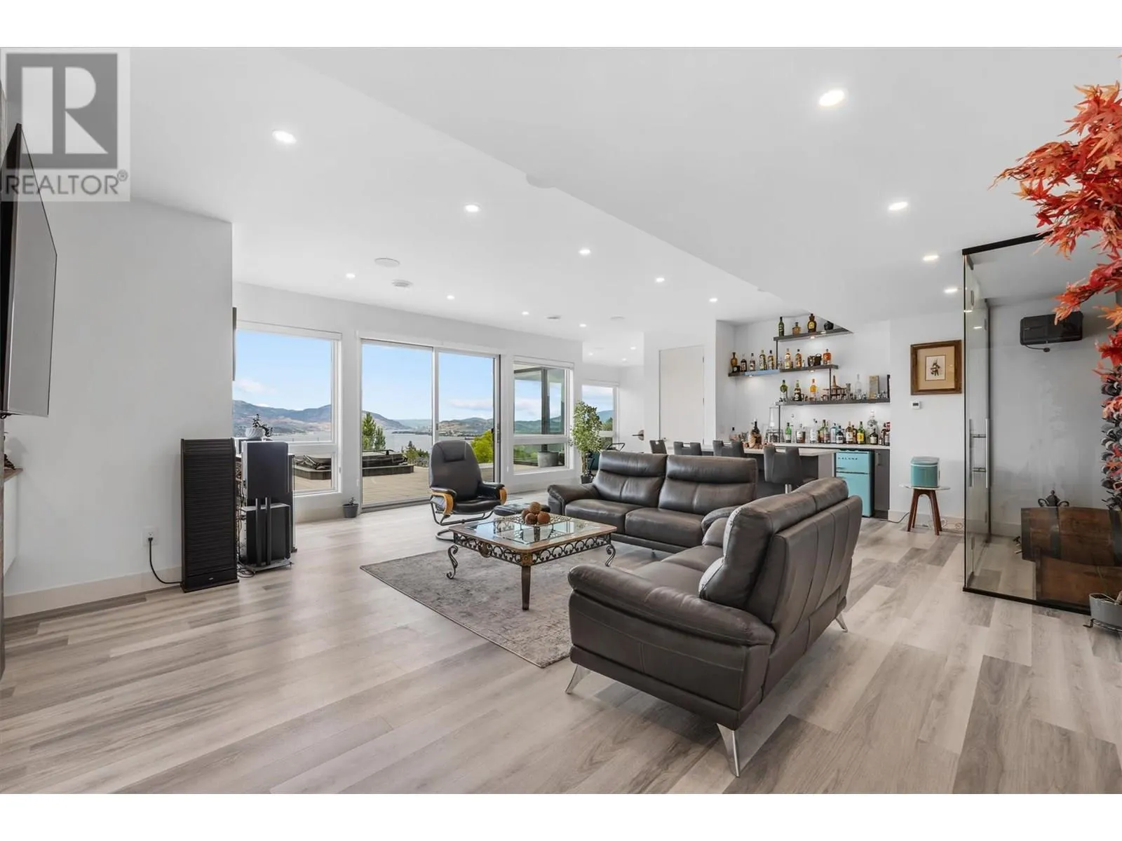 449 Swan Drive