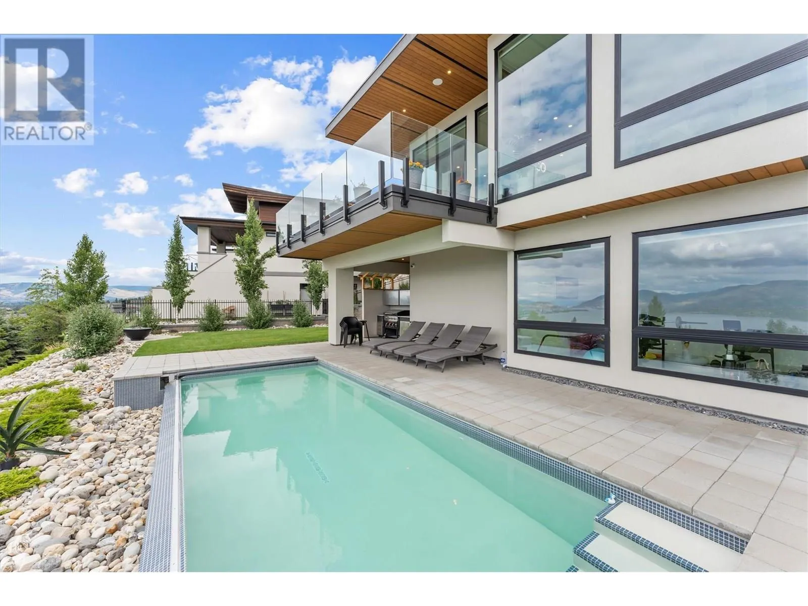 449 Swan Drive
