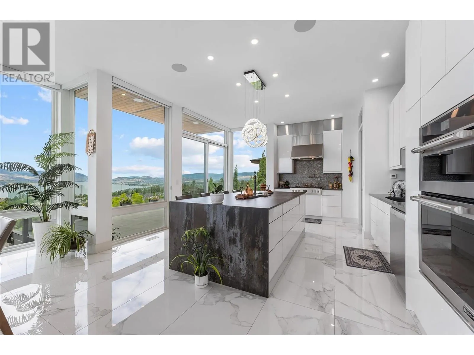 449 Swan Drive