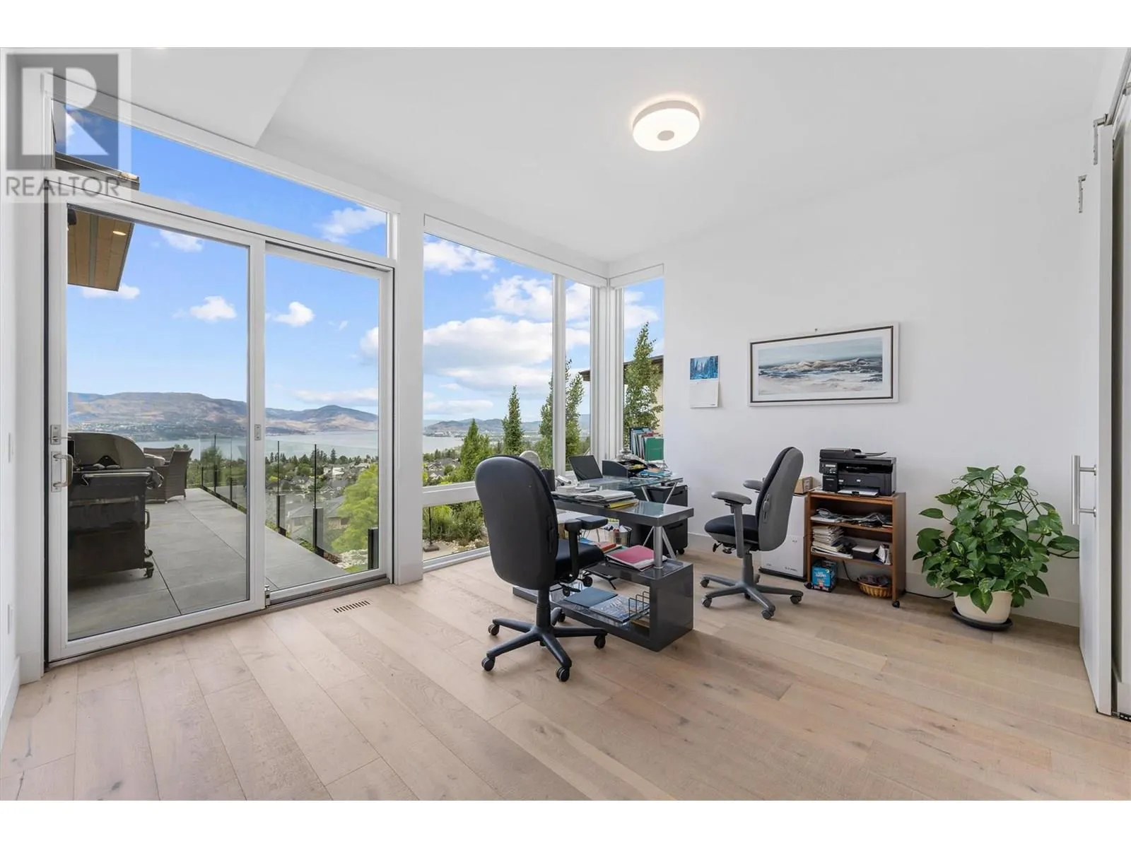 449 Swan Drive