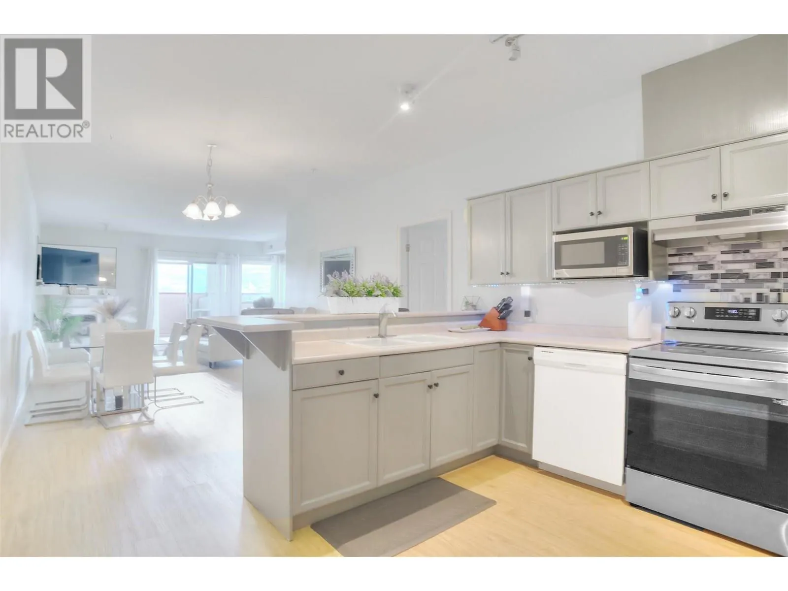 2388 Baron Road Unit# 208