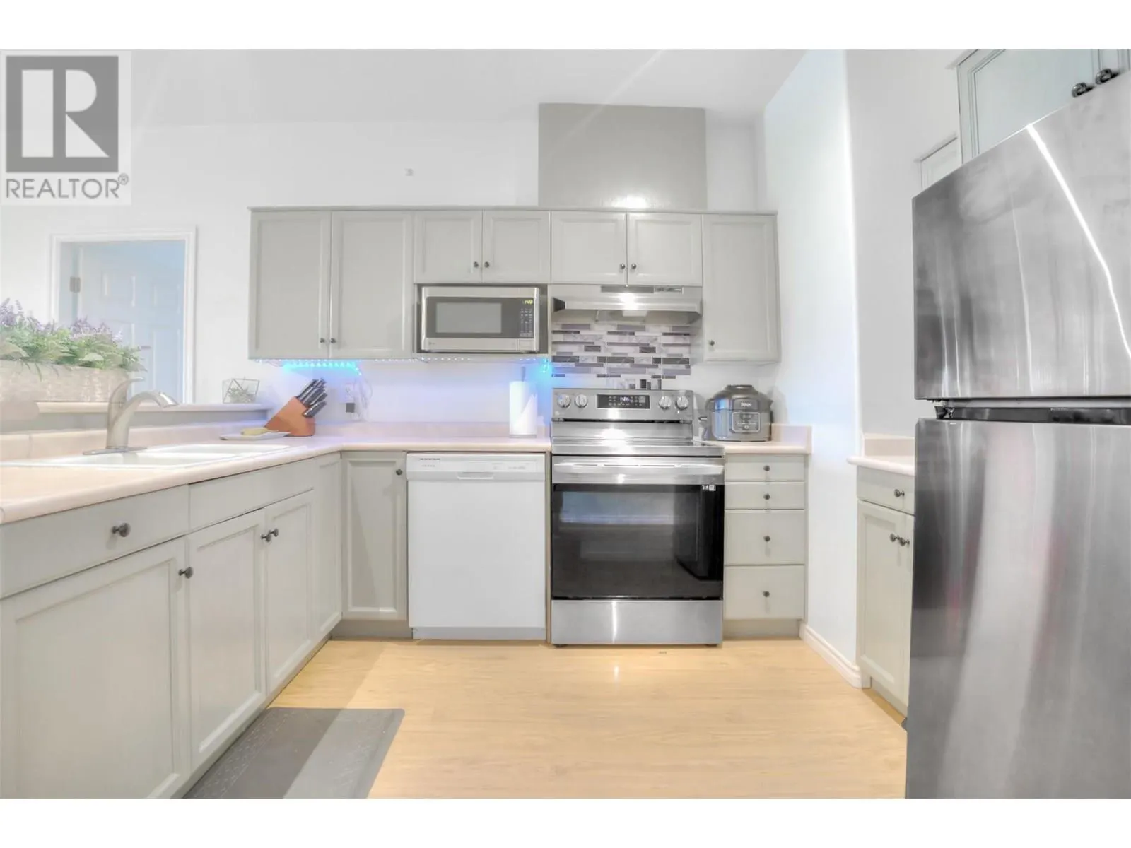 2388 Baron Road Unit# 208