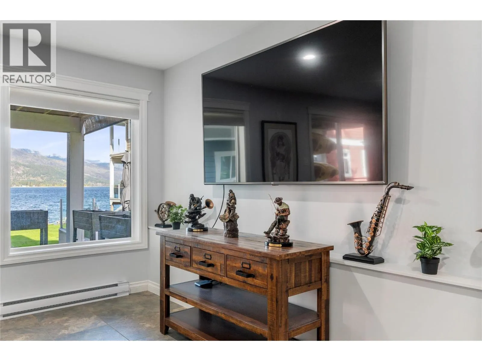 1541 Blind Bay Road Unit# 1