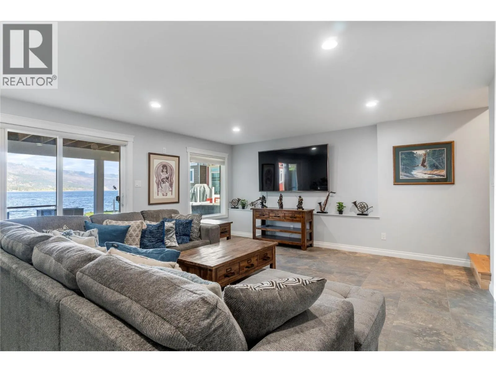 1541 Blind Bay Road Unit# 1