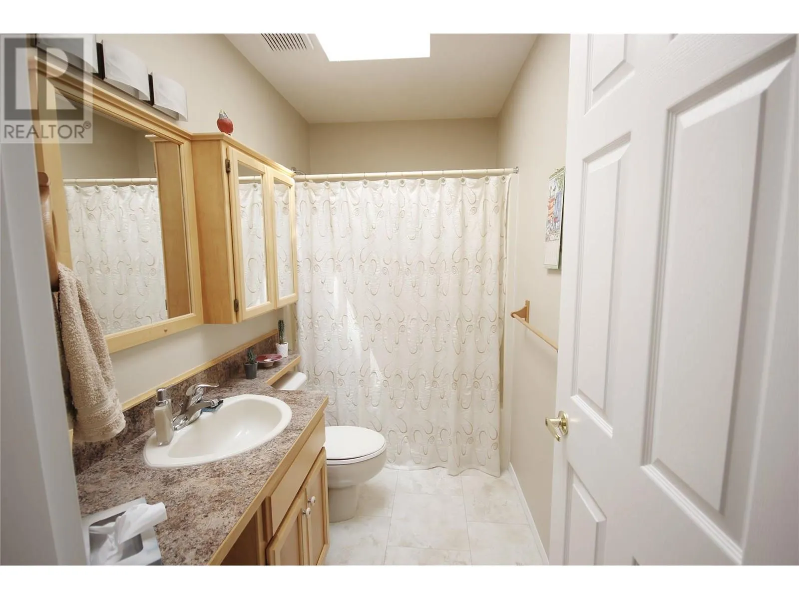 1634 Carmi Avenue Unit# 136