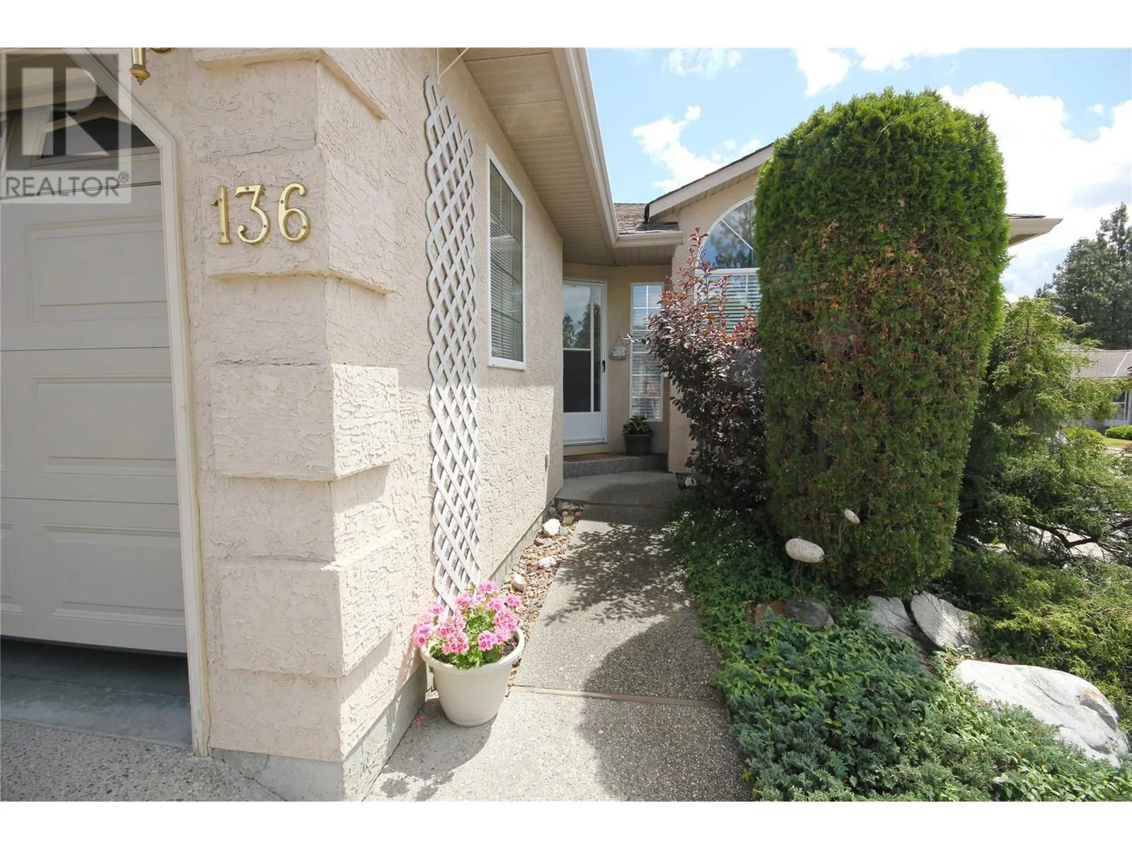 1634 Carmi Avenue Unit# 136
