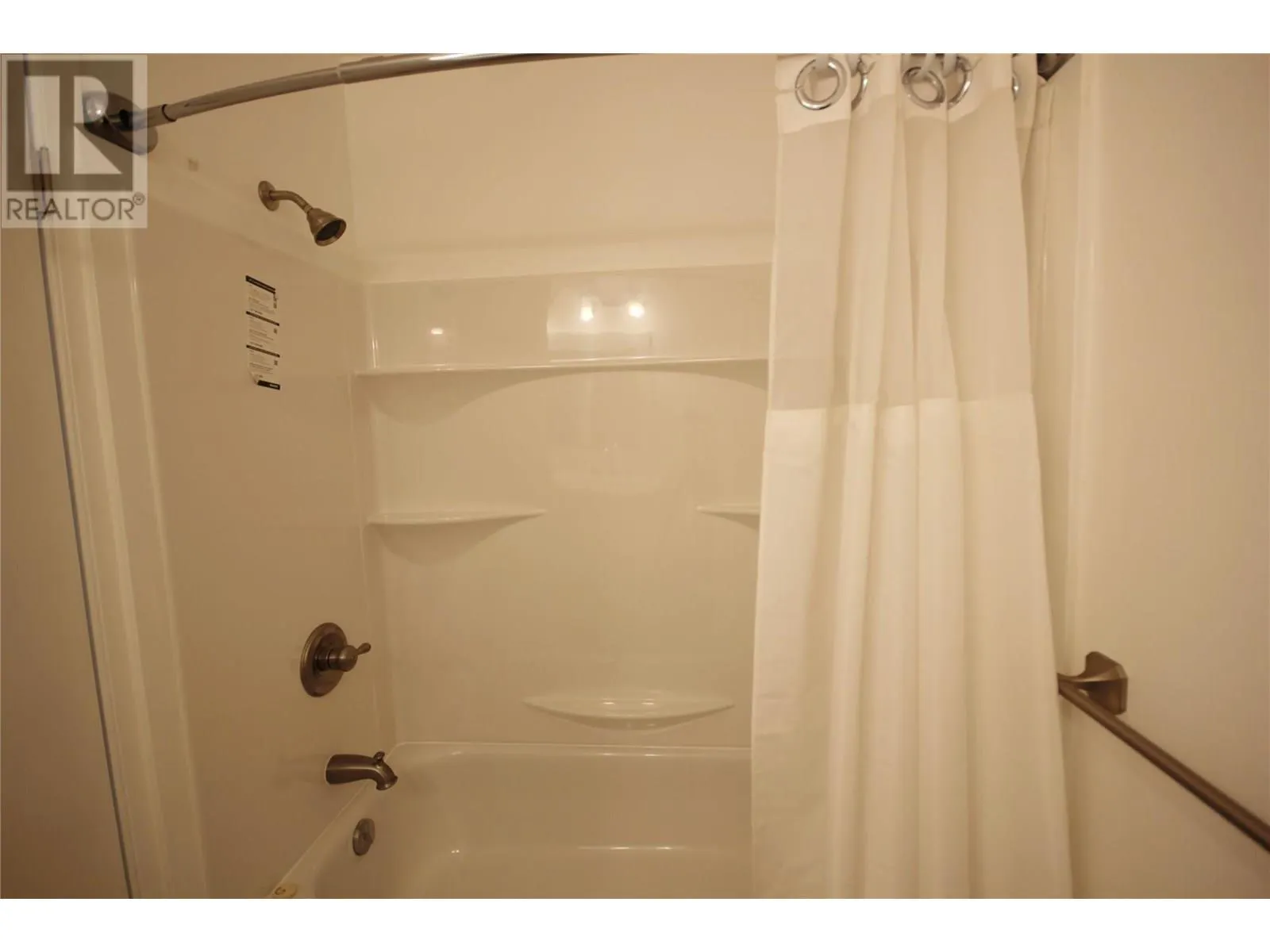 150 Skaha Place Unit# 402