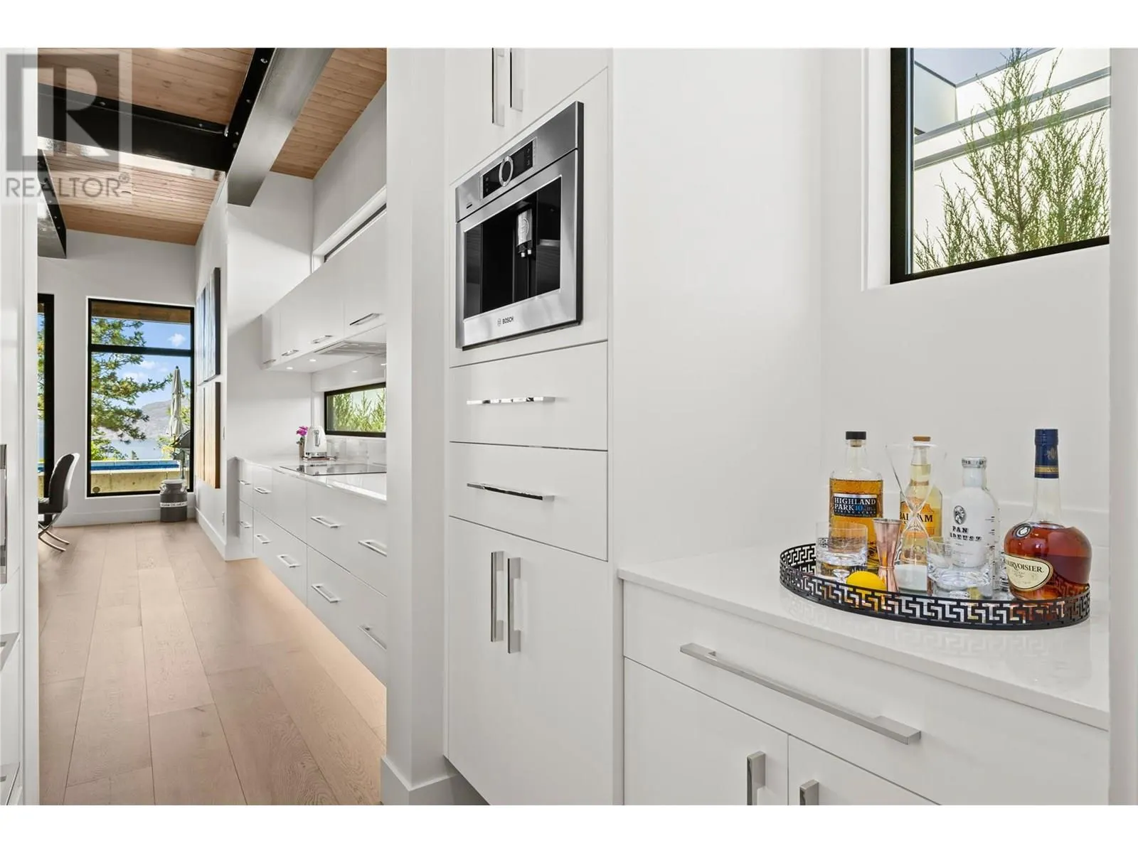 9696 Benchland Drive
