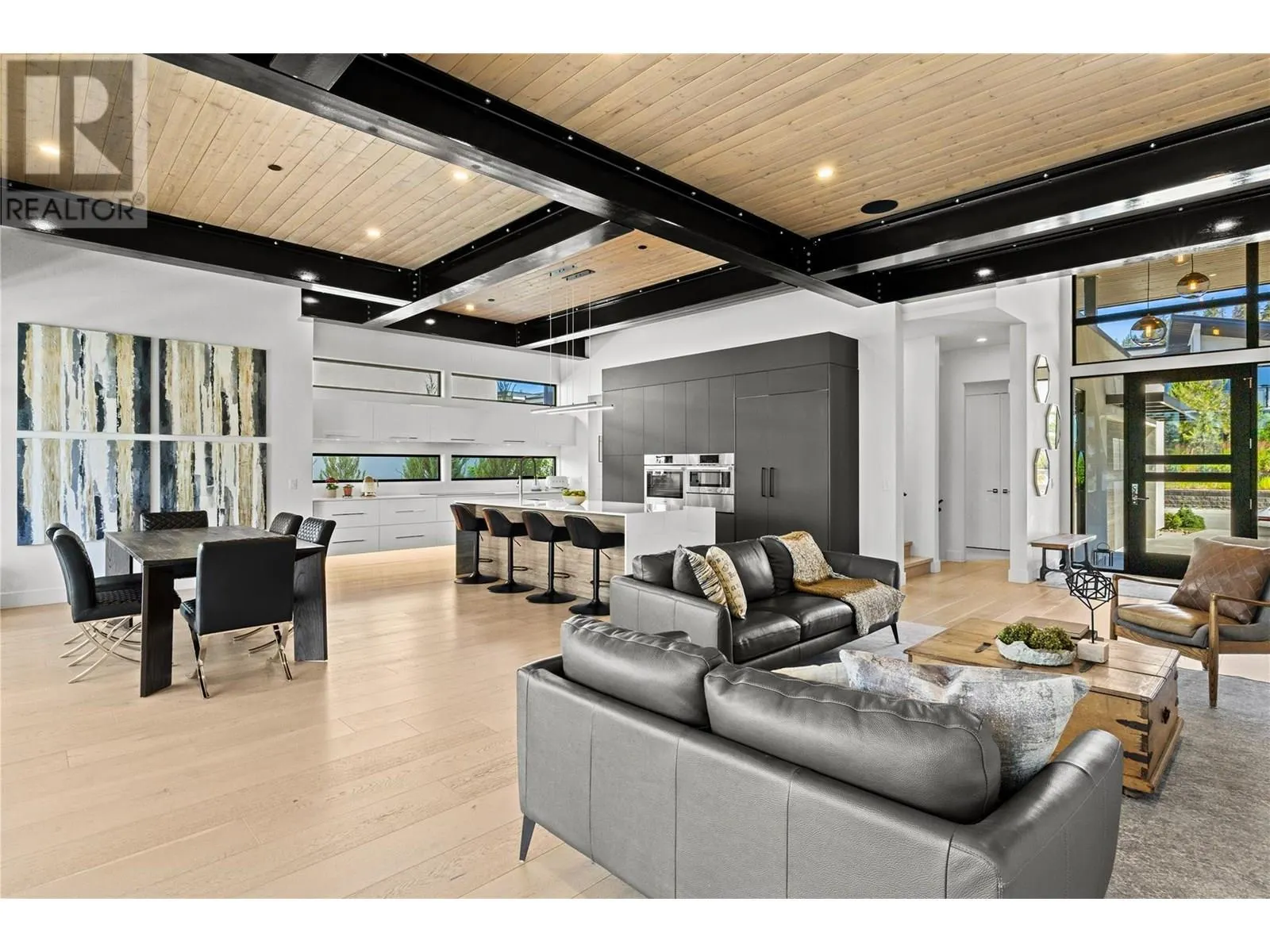 9696 Benchland Drive