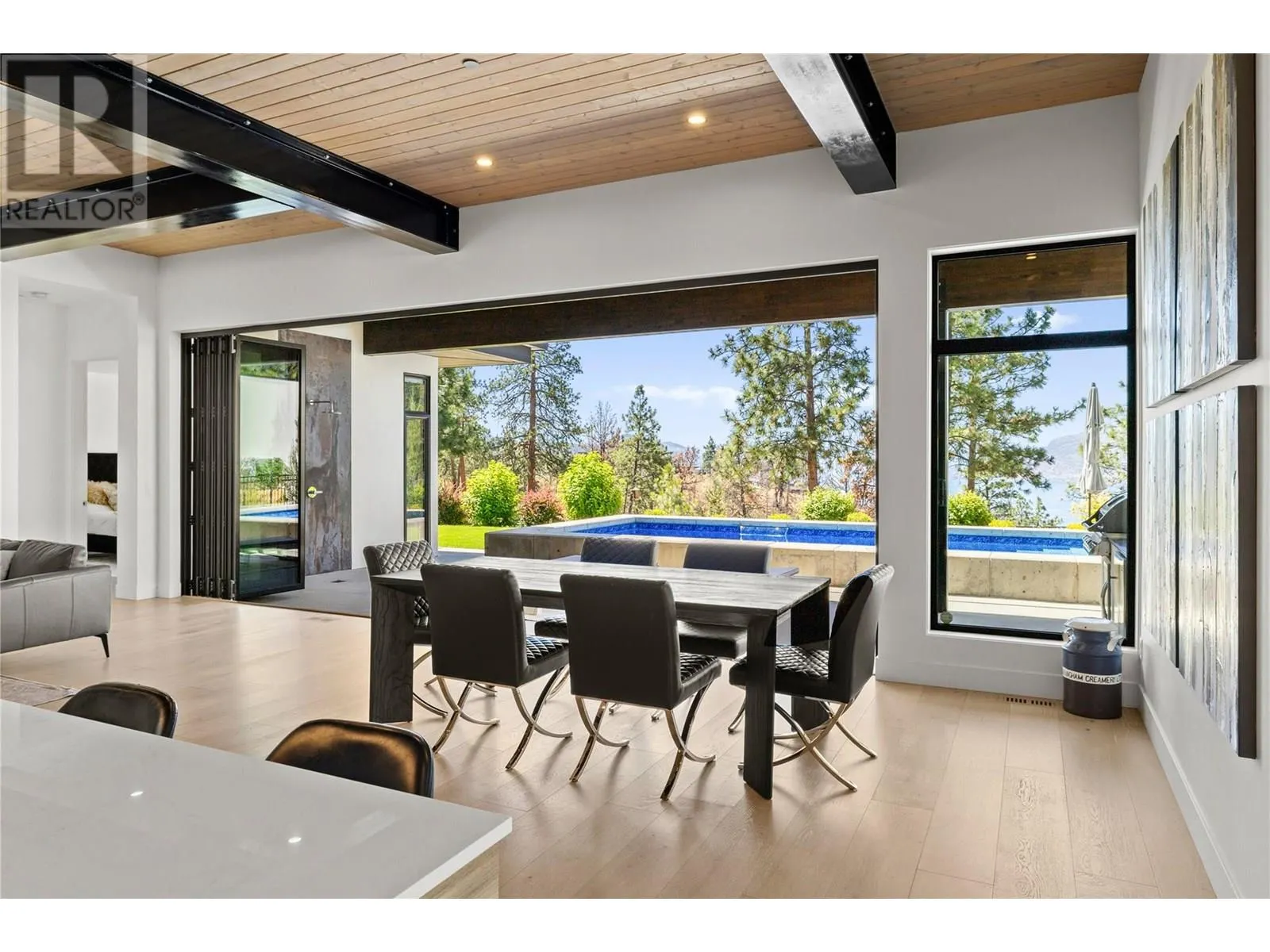 9696 Benchland Drive