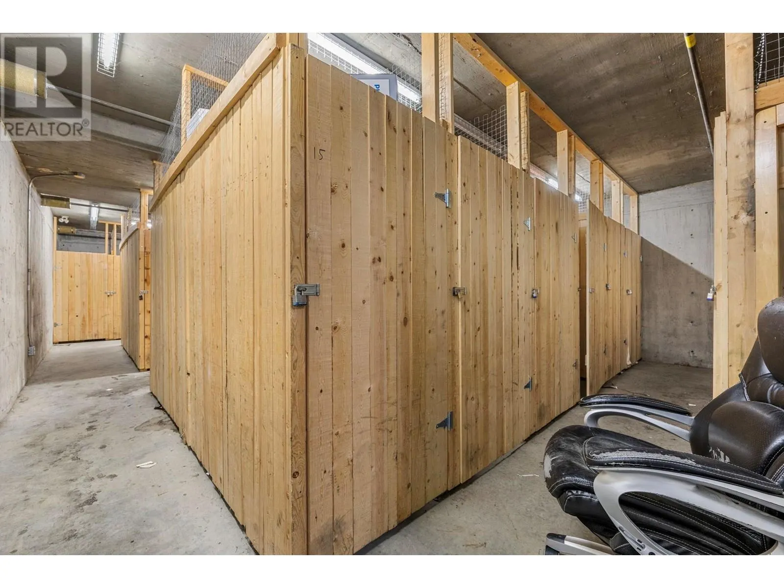 135 Ziprick Road Unit# 409
