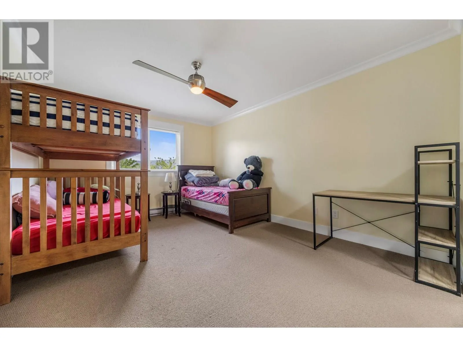135 Ziprick Road Unit# 409