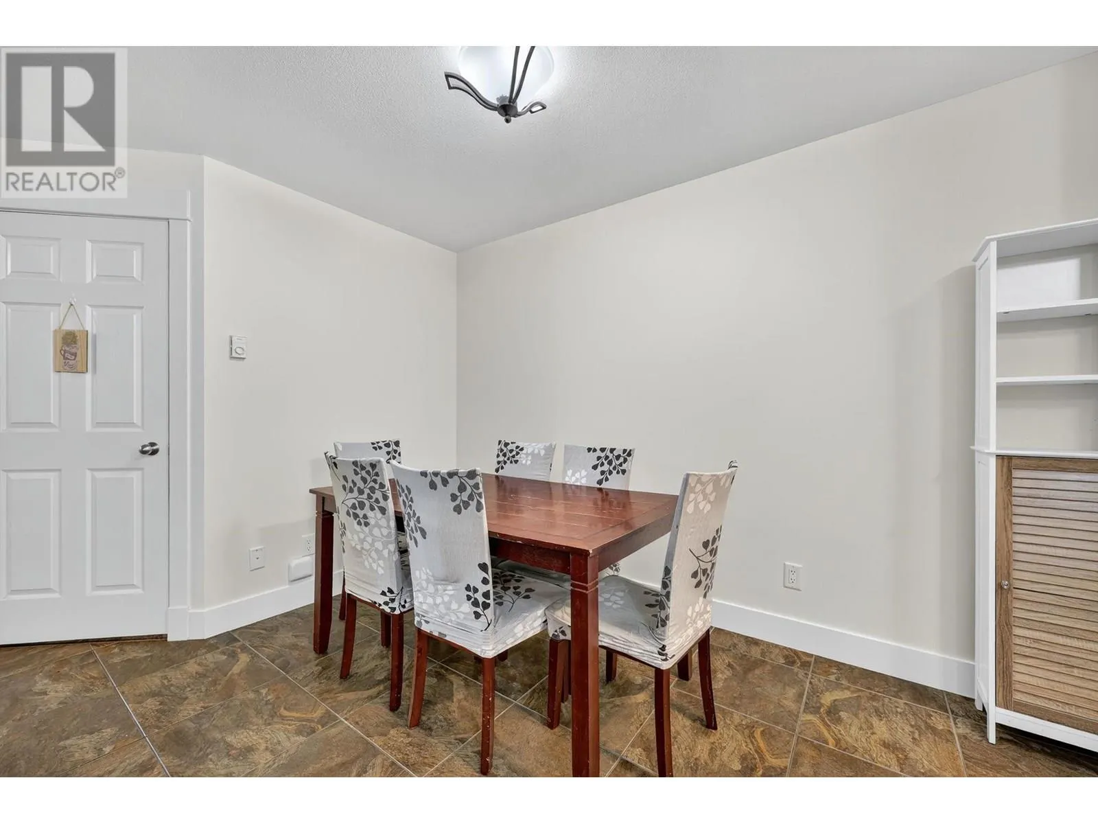 135 Ziprick Road Unit# 409
