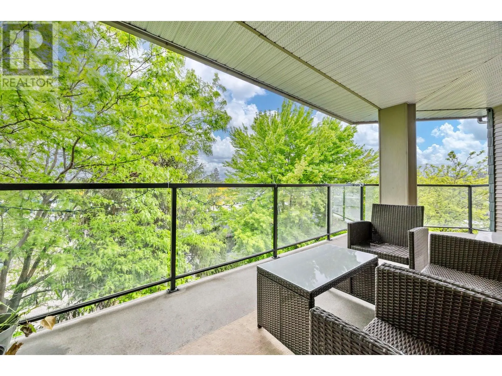 135 Ziprick Road Unit# 409