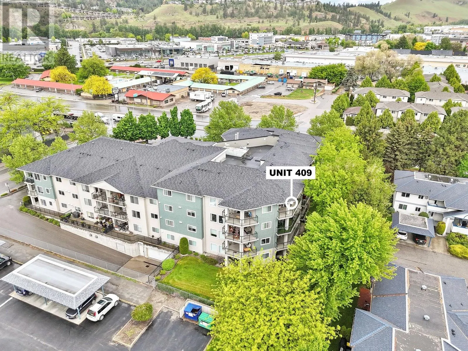 135 Ziprick Road Unit# 409