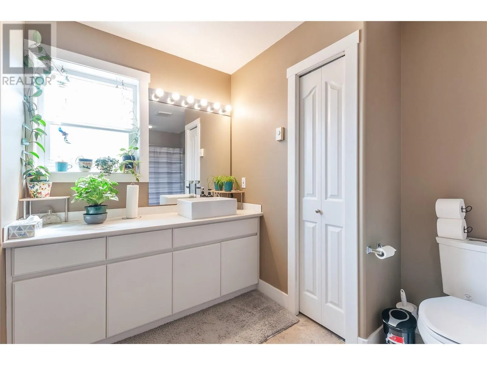 640 Main Street Unit# 309