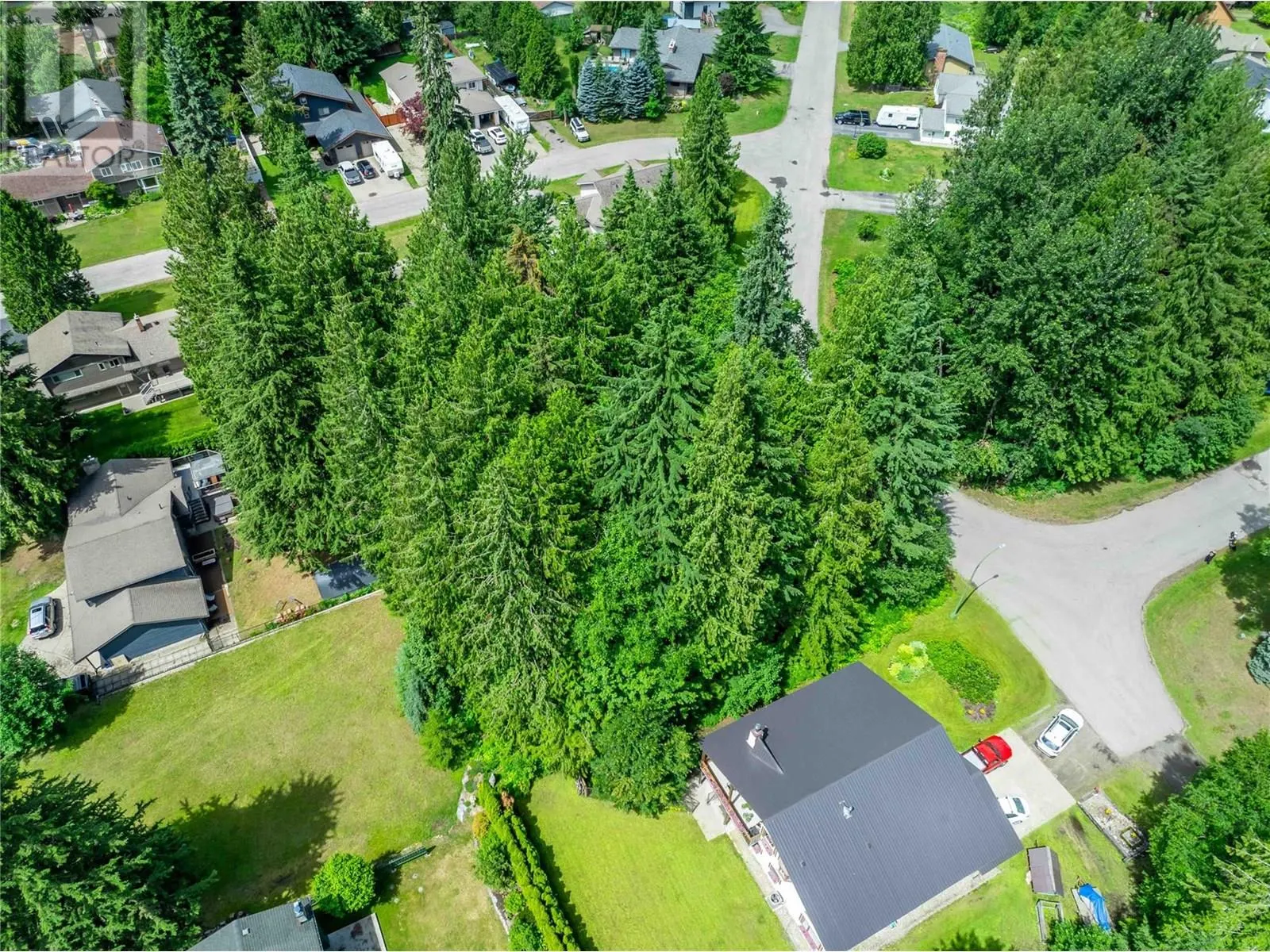 1565 Pratico Road