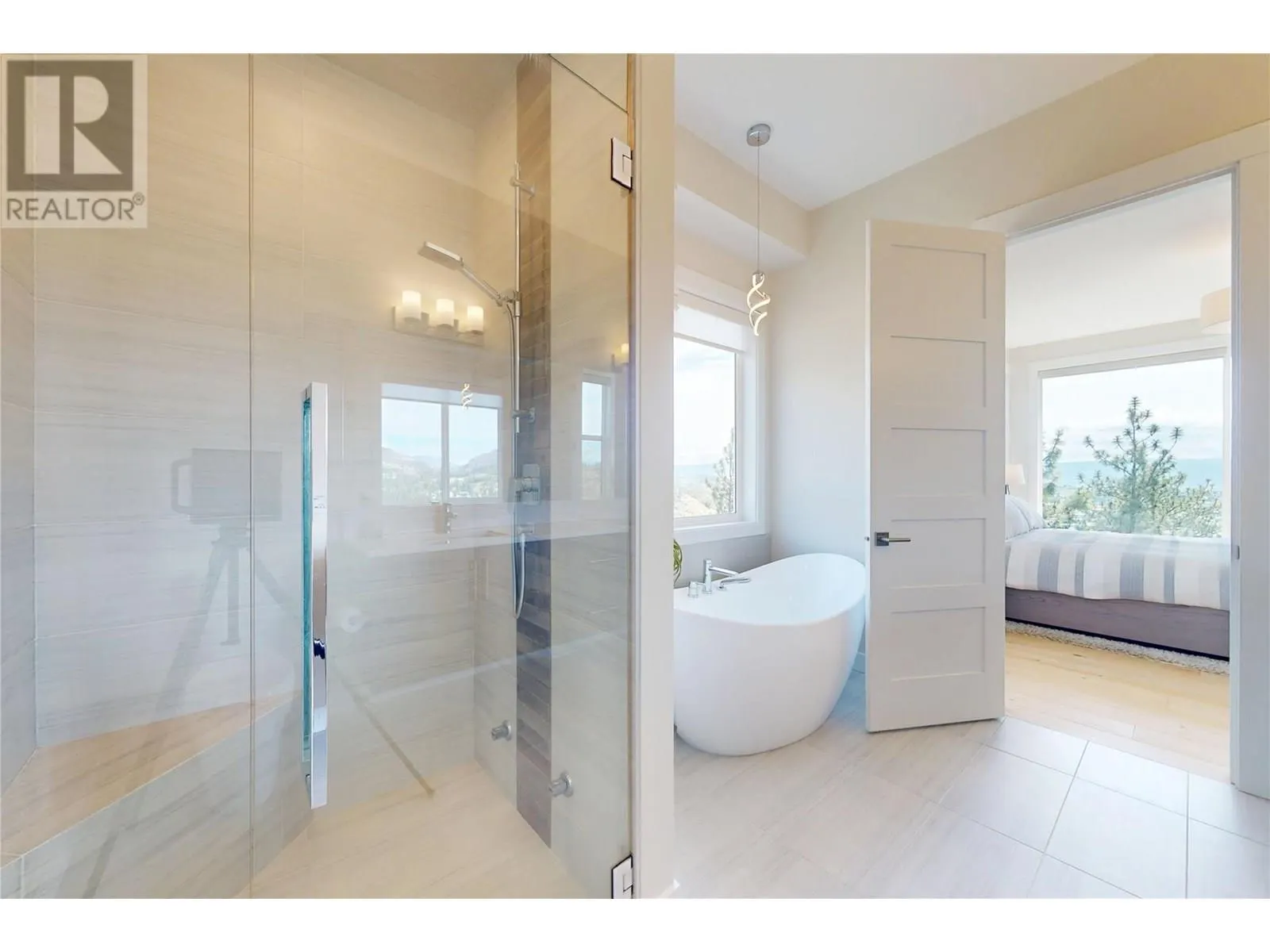 2502 Hedgestone Drive
