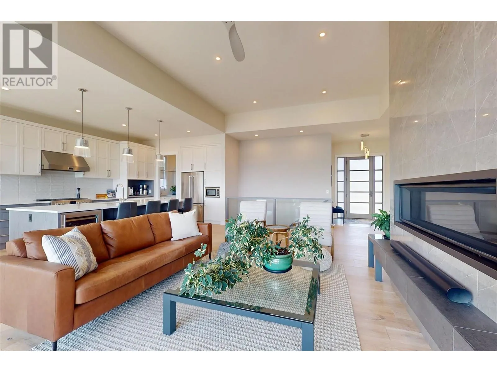 2502 Hedgestone Drive