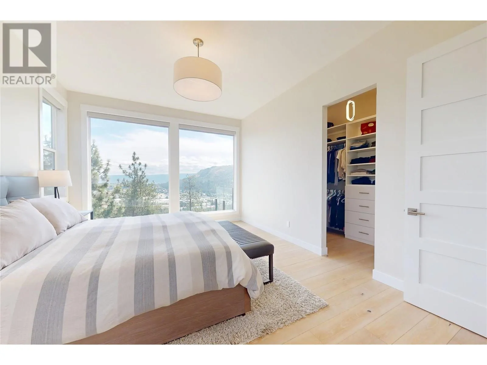 2502 Hedgestone Drive