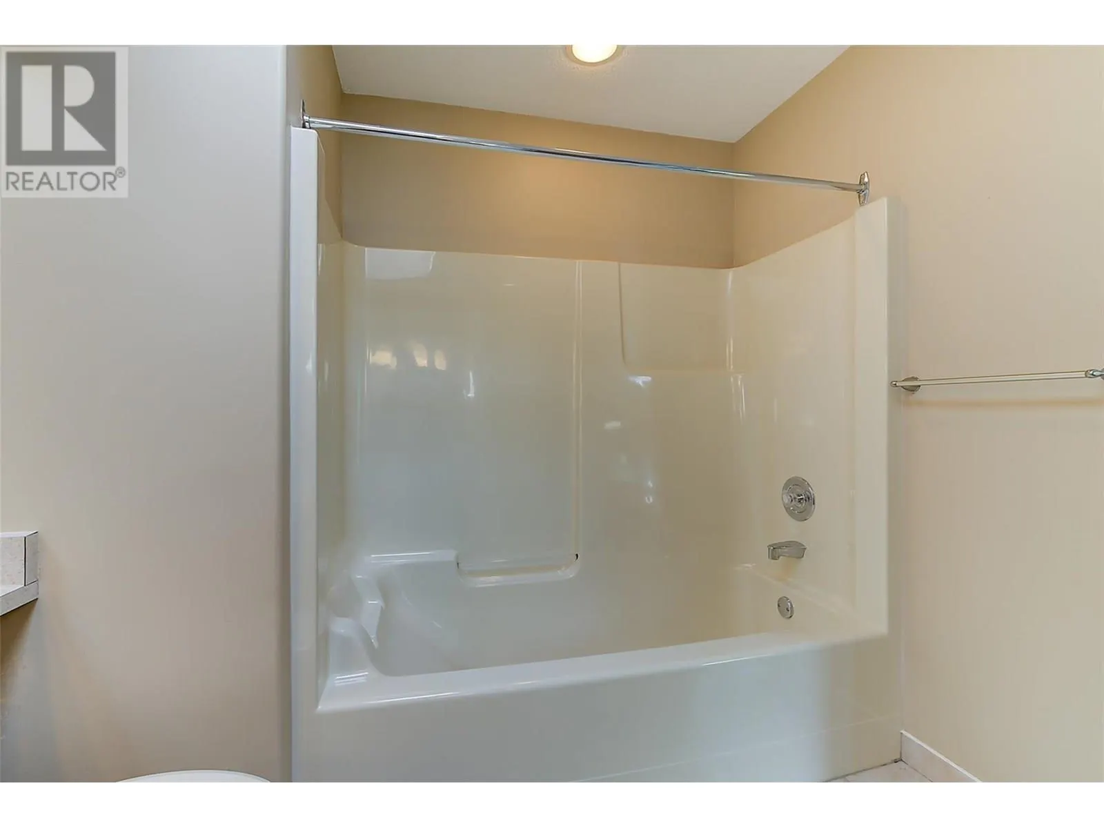 1201 Cameron Avenue Unit# 147