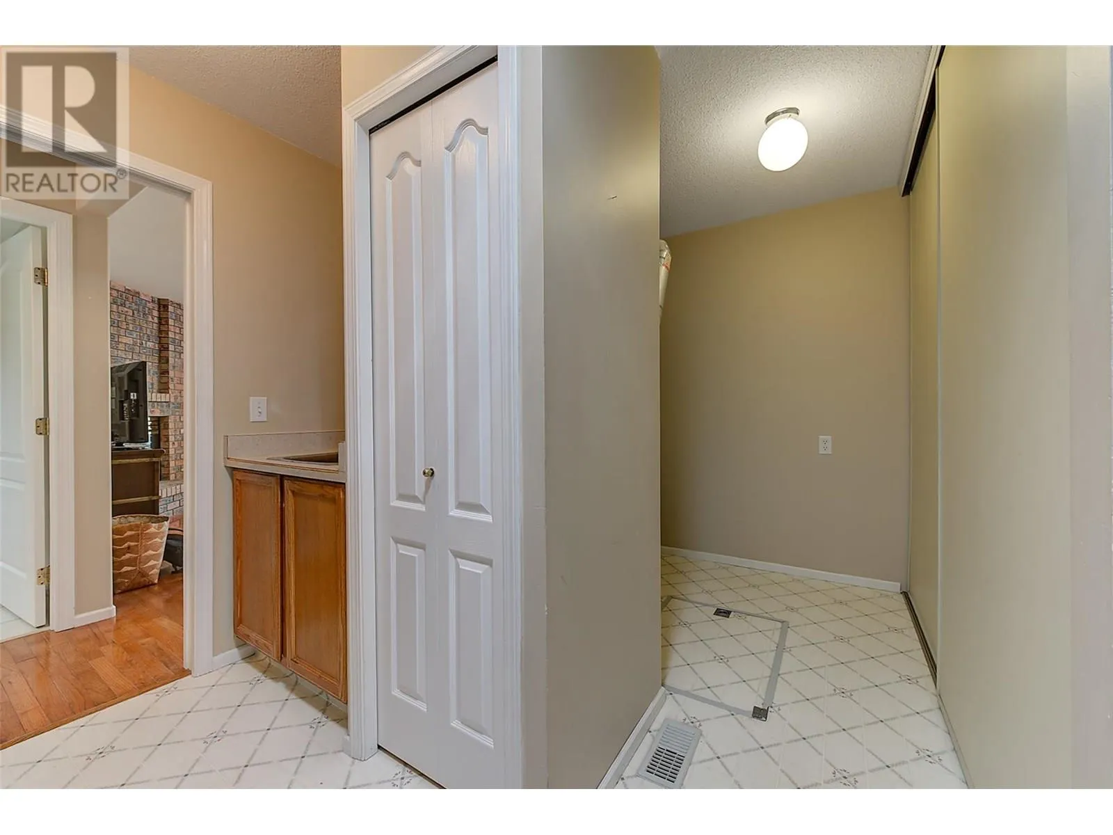 1201 Cameron Avenue Unit# 147