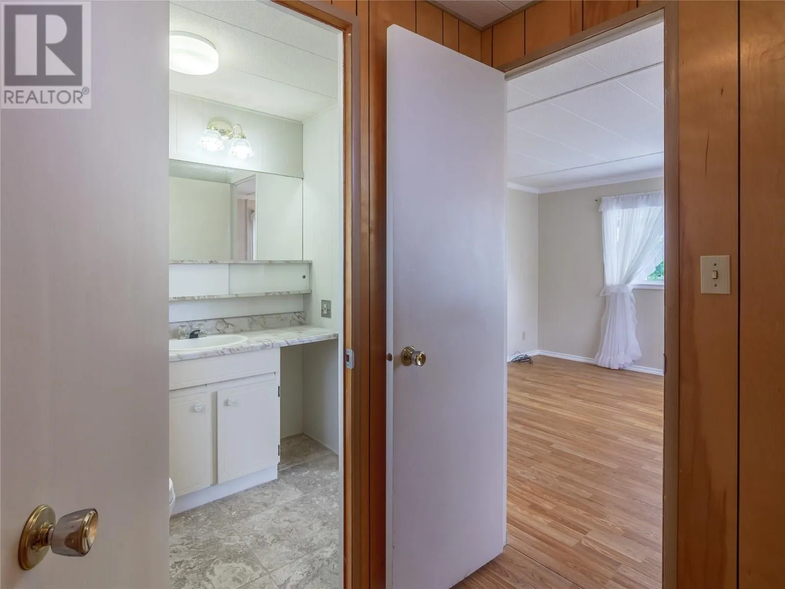 321 Yorkton Avenue Unit# 32