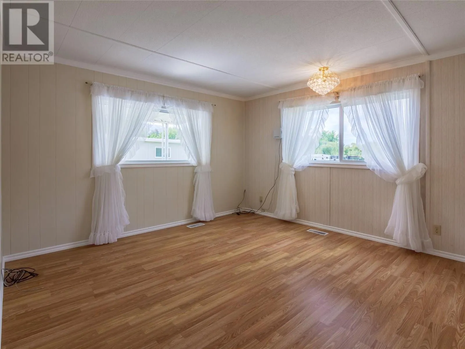 321 Yorkton Avenue Unit# 32