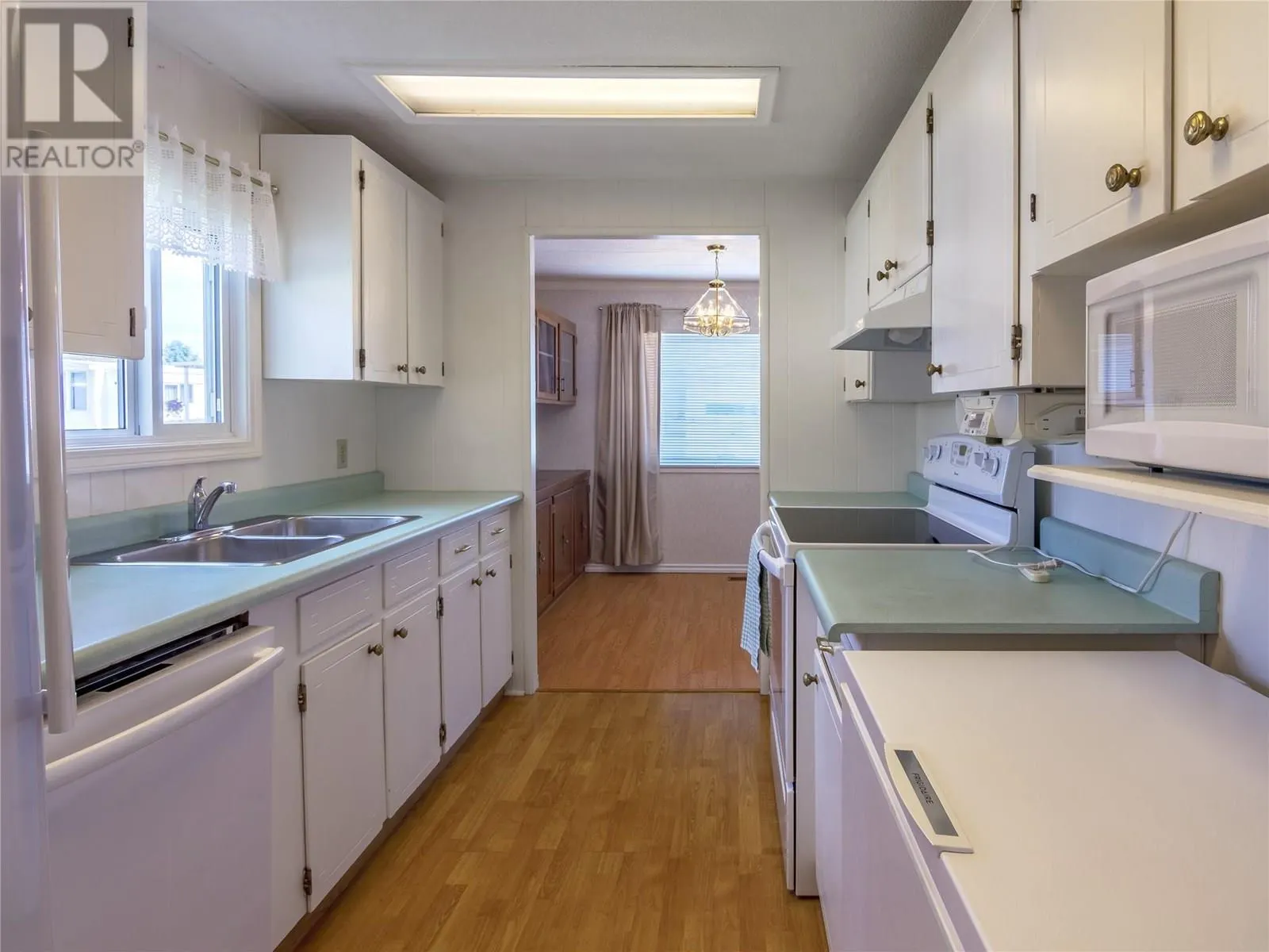 321 Yorkton Avenue Unit# 32