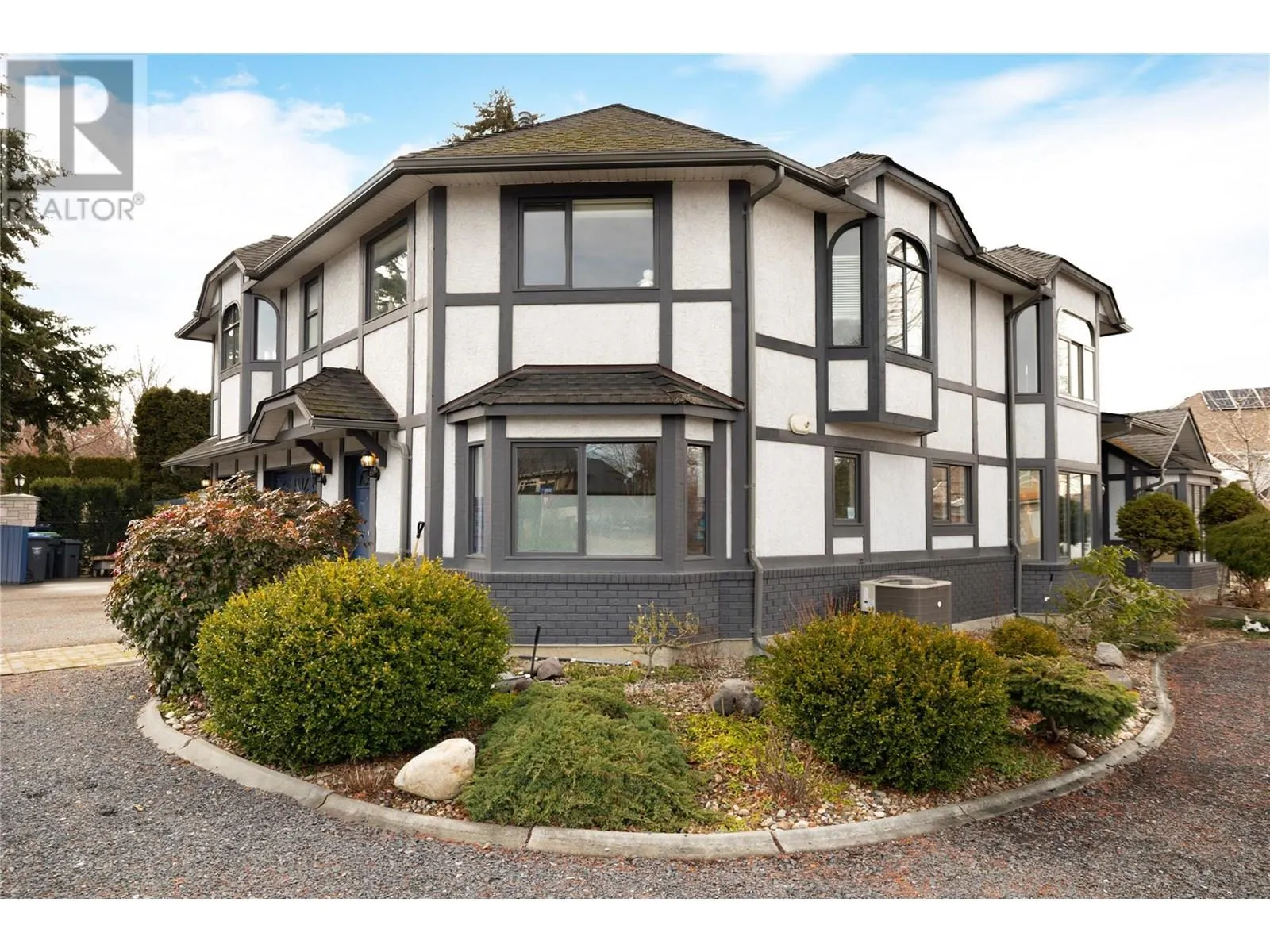 437 Duke Court