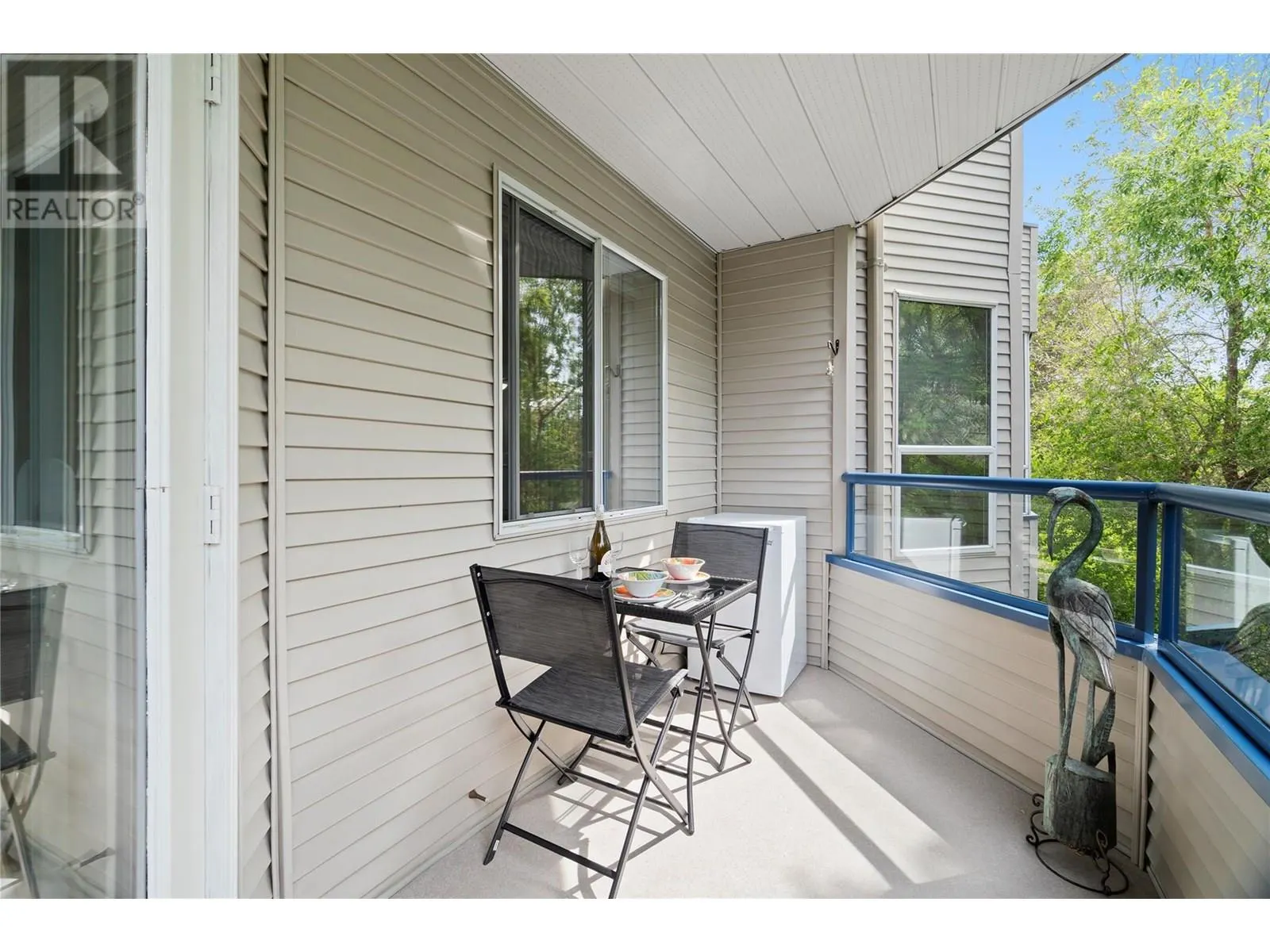 3283 Casorso Road Unit# 202
