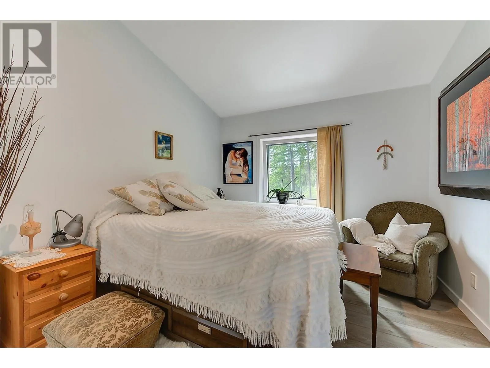 6131 Seymoure Lane