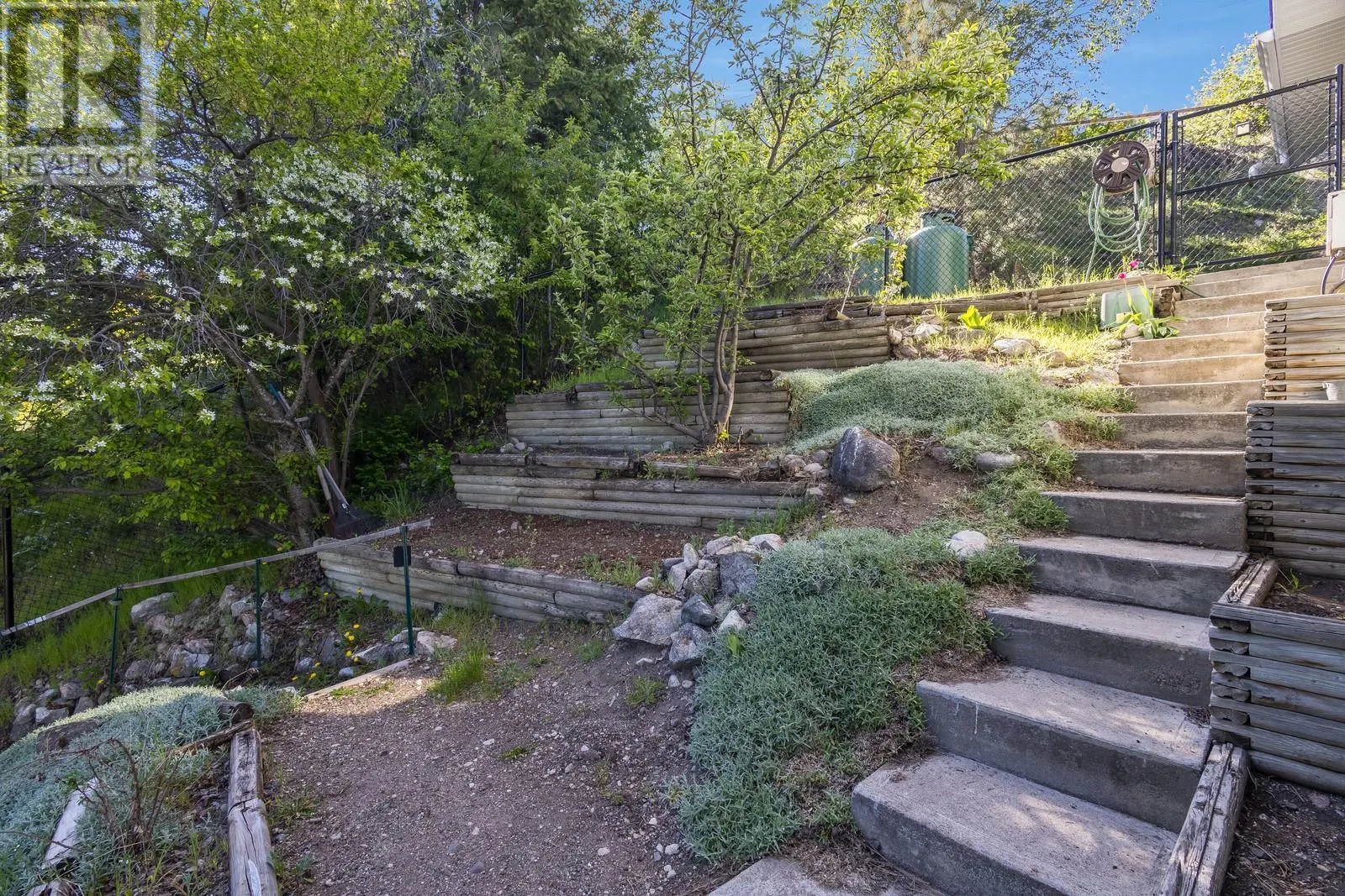 10434 Columbia Way