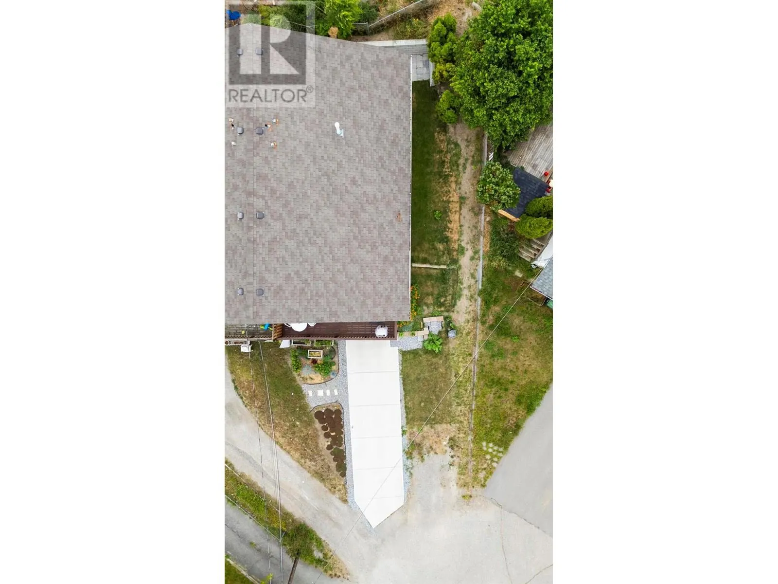 3414 Logan Court