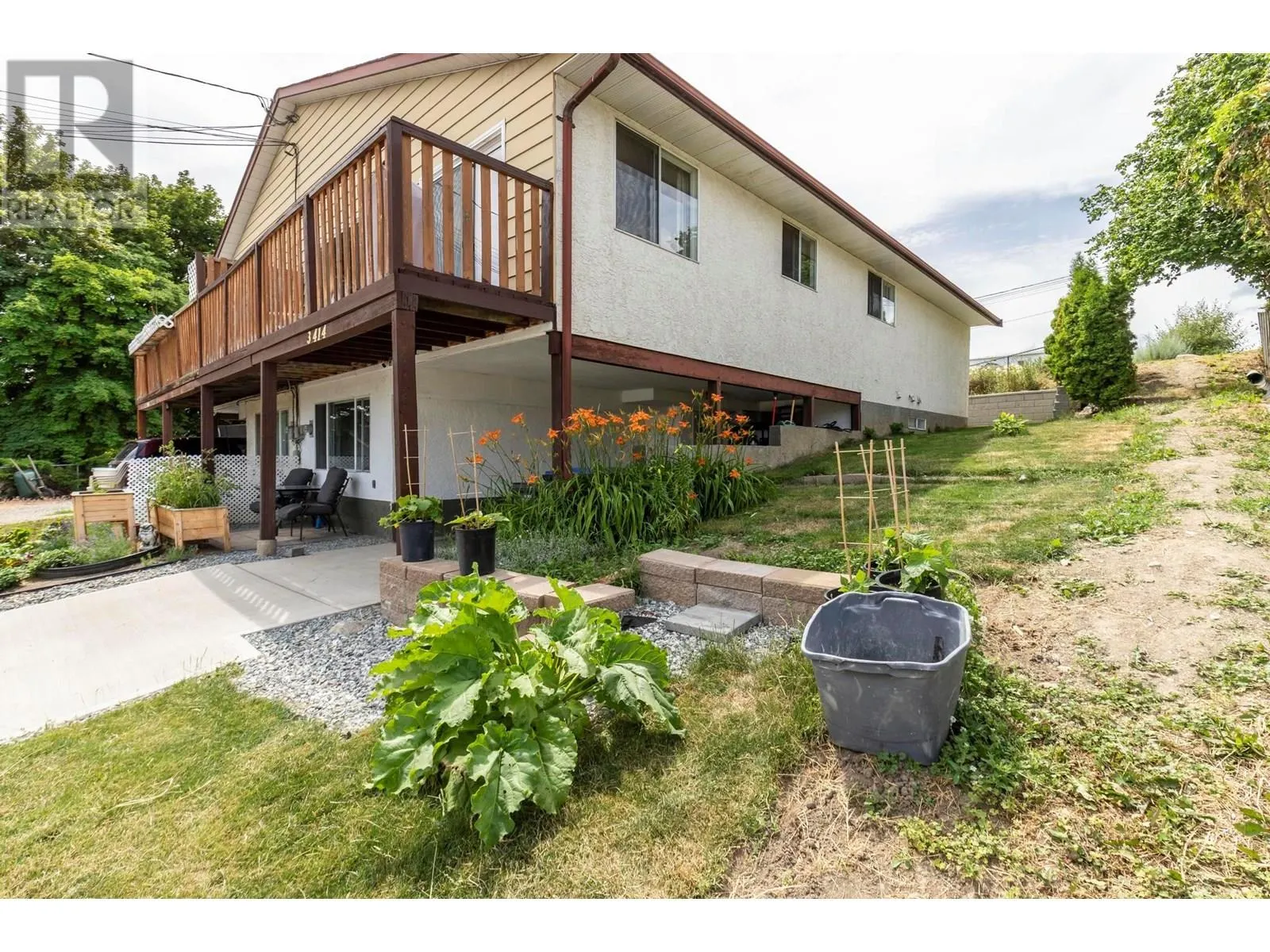3414 Logan Court